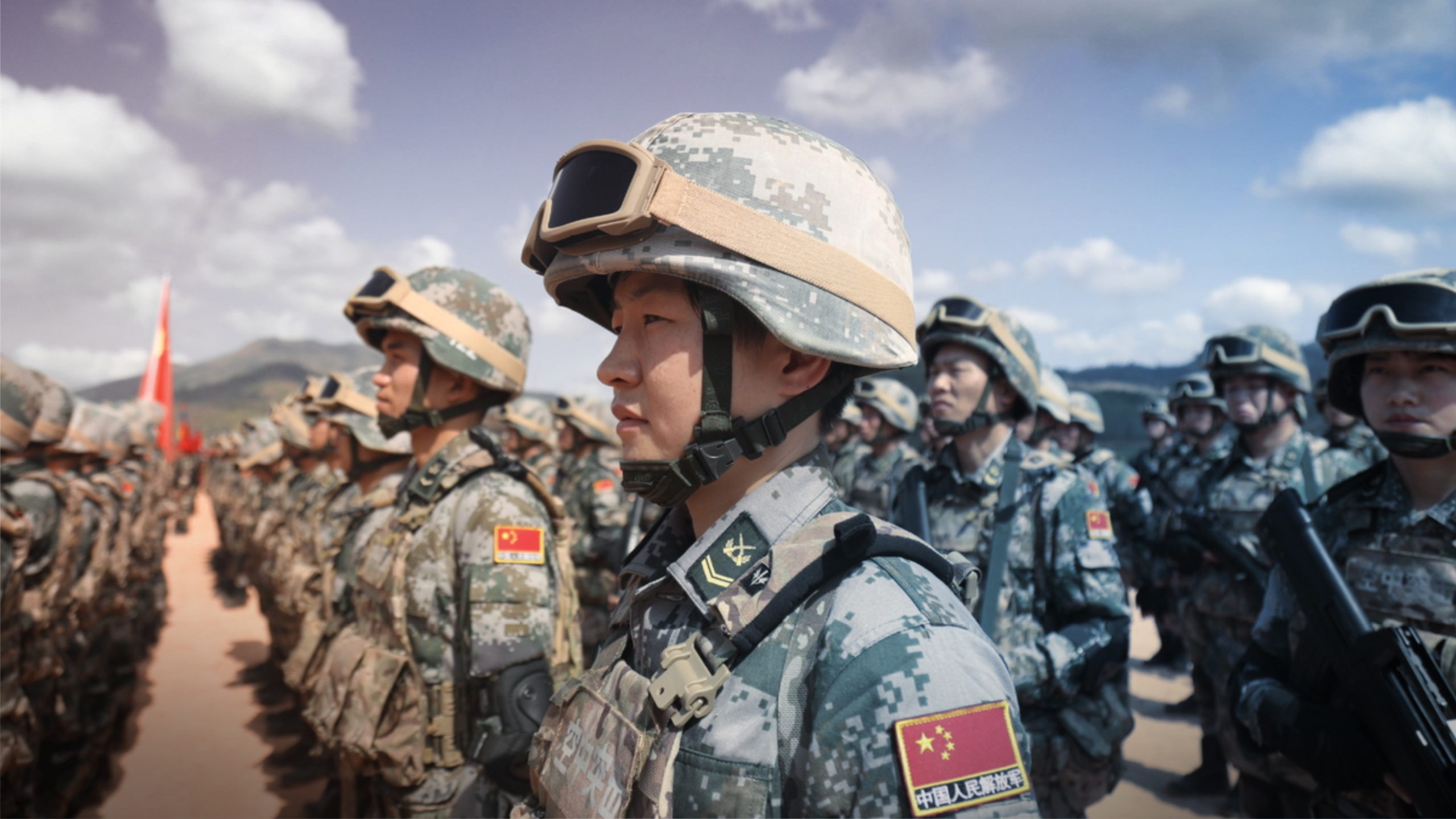Китай готов к прямому военному вмешательству. Учения НОАК 2020. Китайские солдаты НОАК. Народно-освободительная армия Китая (НОАК). Сухопутные войска НОАК учения.