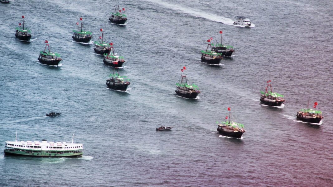 Chile, Colombia, Ecuador & Peru Warn China to Stay Out of Their Waters