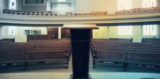 ‘They Can Take Our Facility, But We’ll Just Find Another One’: GraceLife Pastor Takes Church Underground