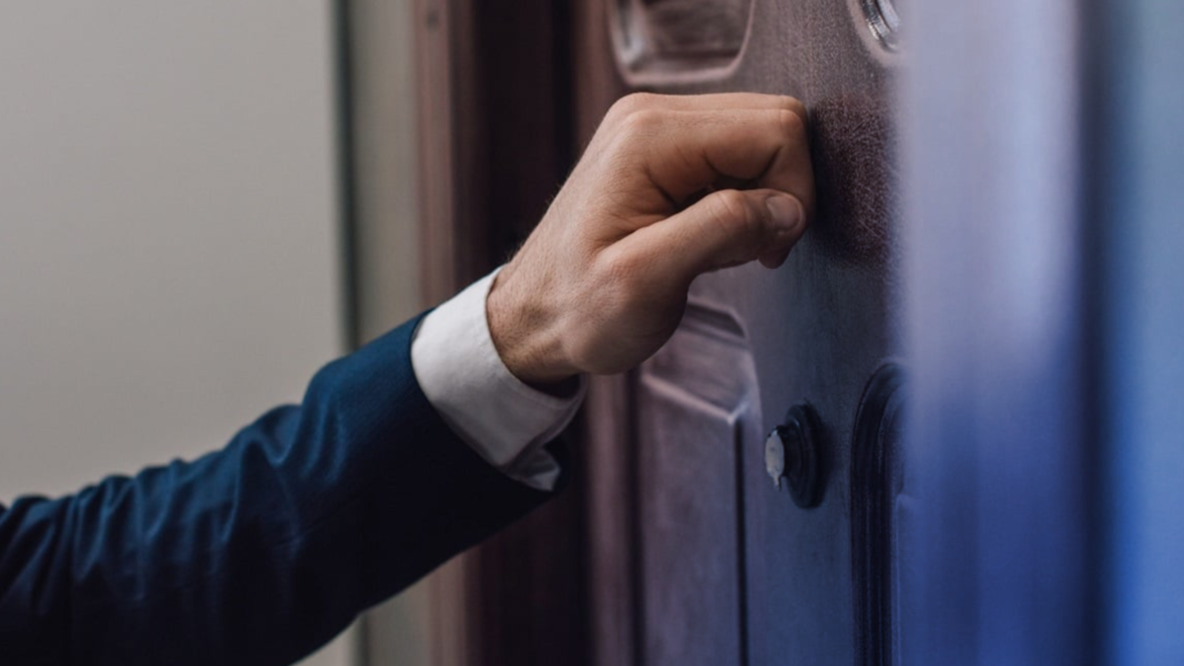 knocking on door