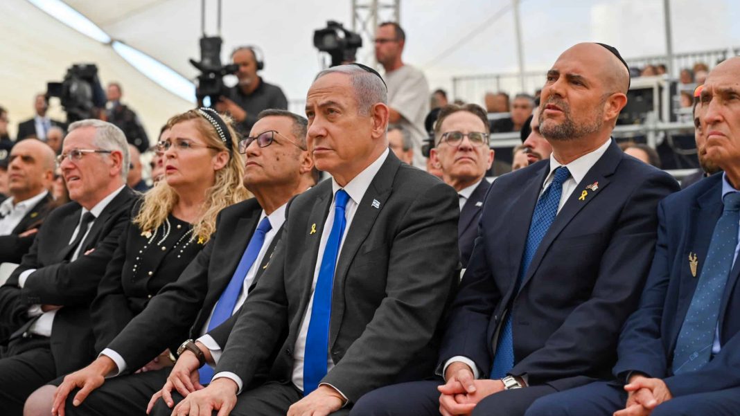 untitled artwork 8663