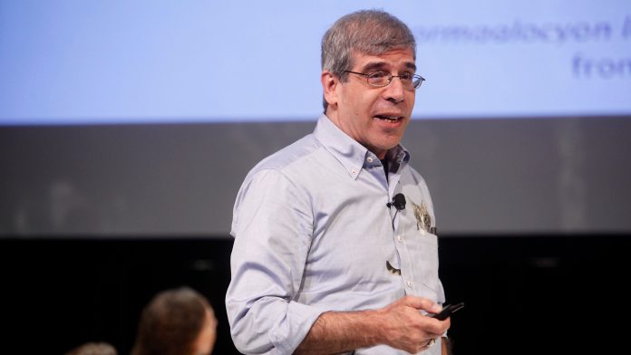 untitled artwork 9128