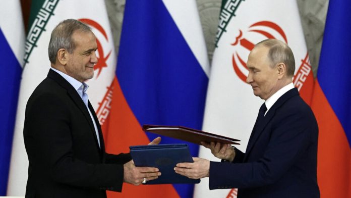 Iranian President Masoud Pezeshkian, Russian President Vladimir Putin