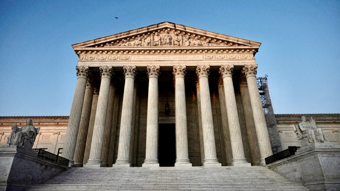 scotus.width 1760