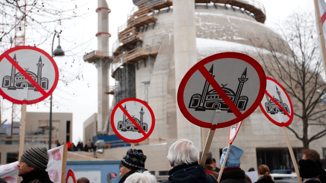 34A4EC17-E8D7-43CF-B74B-C3989DD54B47_1_201_a 34a4ec17 e8d7 43cf b74b c3989dd54b47 1 201 a