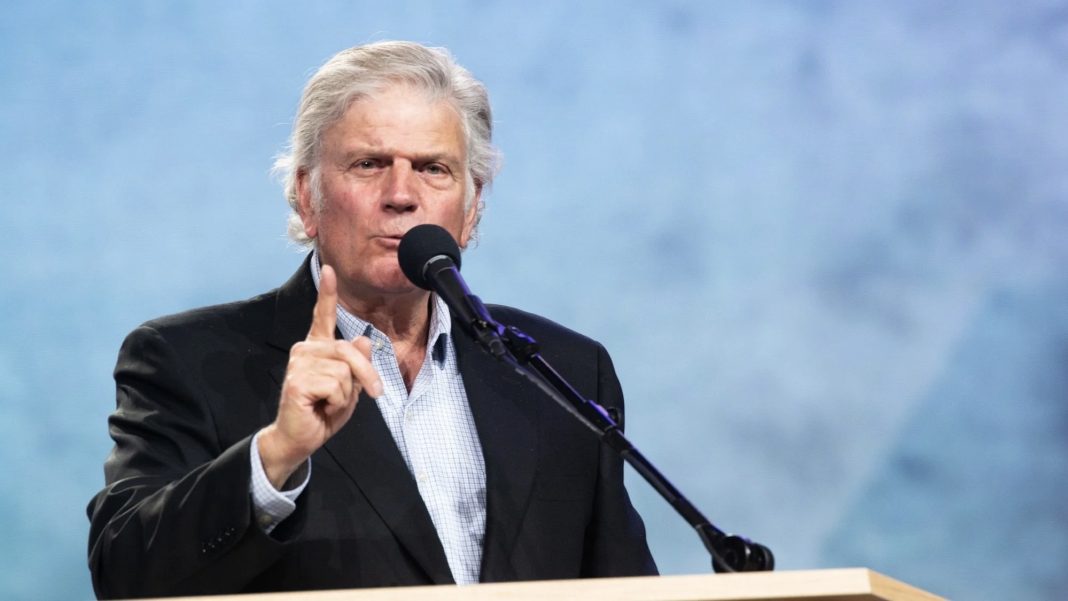 franklin graham preaches in germany