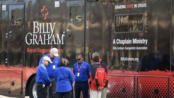 billy graham chaplains in mn during riots scaled 2