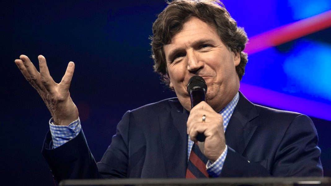 caufield tuckercarlson alamy 1800 2