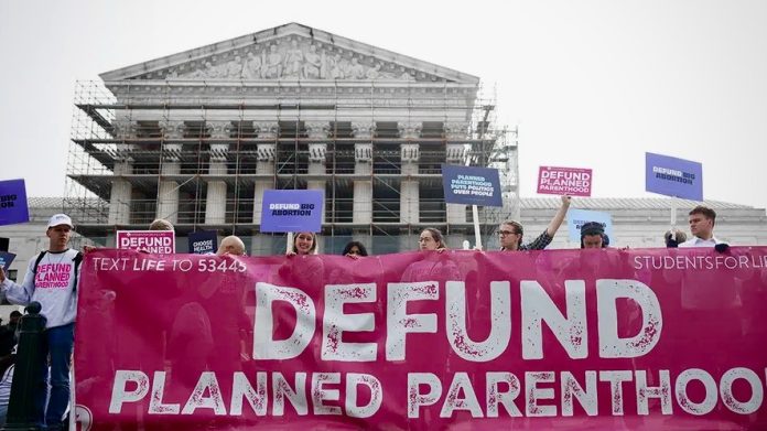 supreme court planned parenthood photo 2