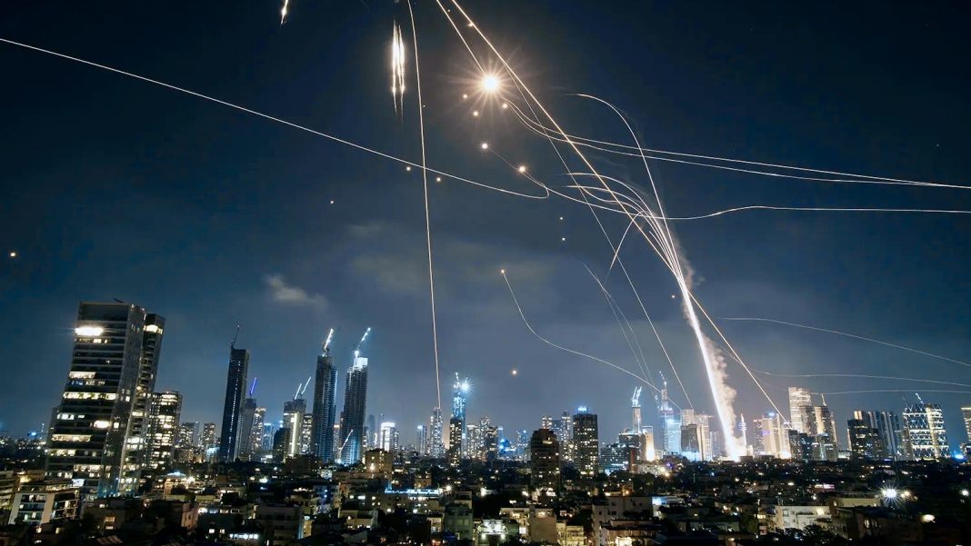 israel iran attacks ap25164661044315