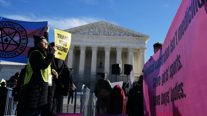 13scotus 200 zklg videosixteenbyninejumbo1600 2
