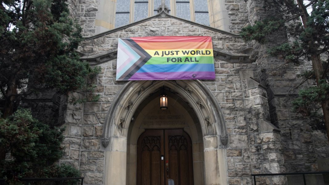 faith united chirch, front door