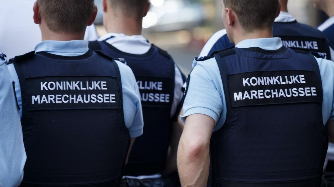 koninklijke marechaussee 1600x1067 2