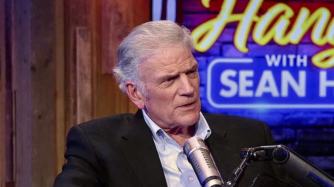 franklin graham hang out with sean hannity