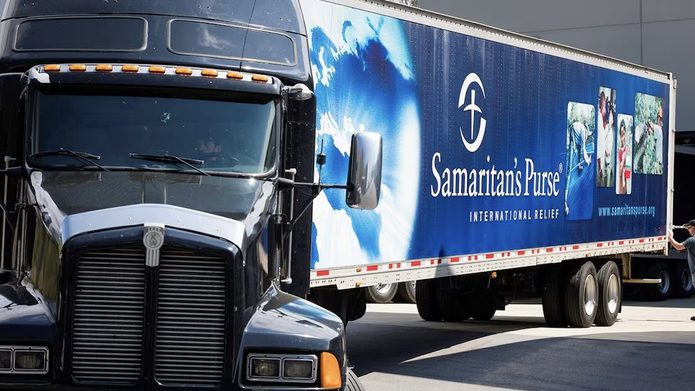 https d1hfln2sfez66z.cloudfront.net 03 30 2020 t 6d91c5cb44184bddbda054d1f7cf16dd name samaritans purse