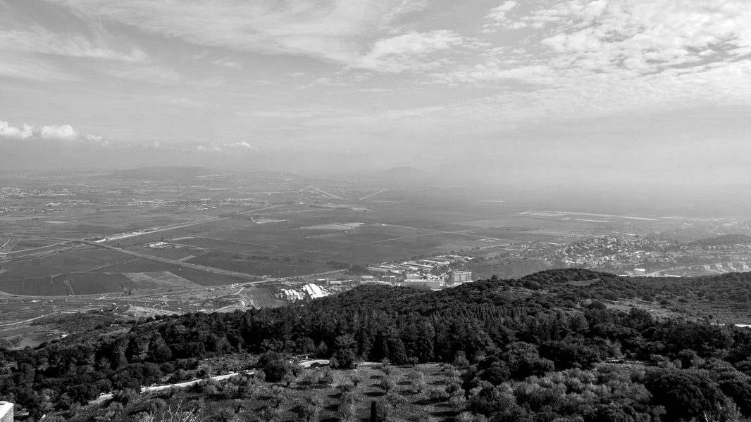 photo 1670600483759 5a3ebfb6b808 1 2